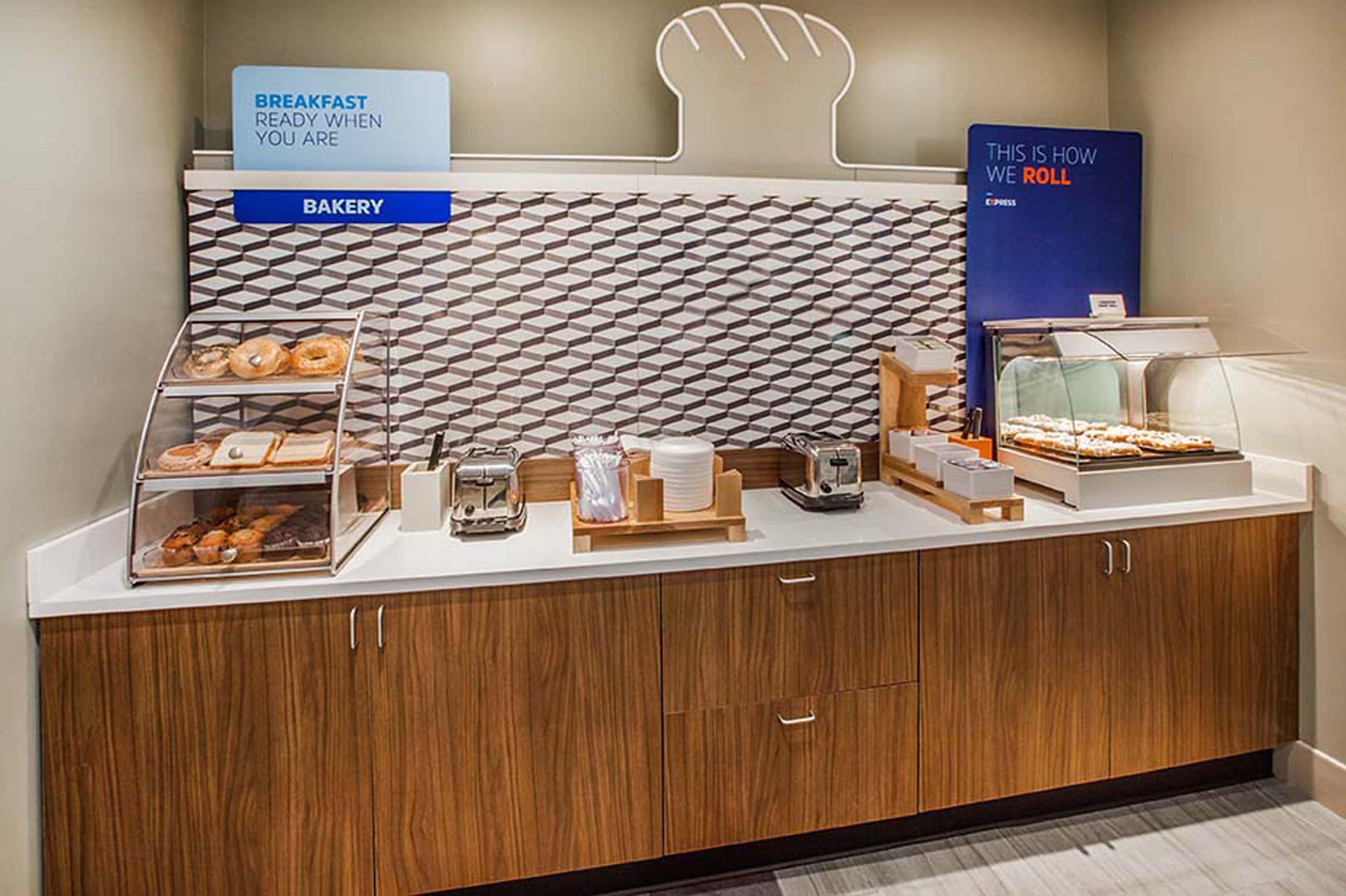 Holiday Inn Express Hotel And Suites Orange, An Ihg Hotel Esterno foto